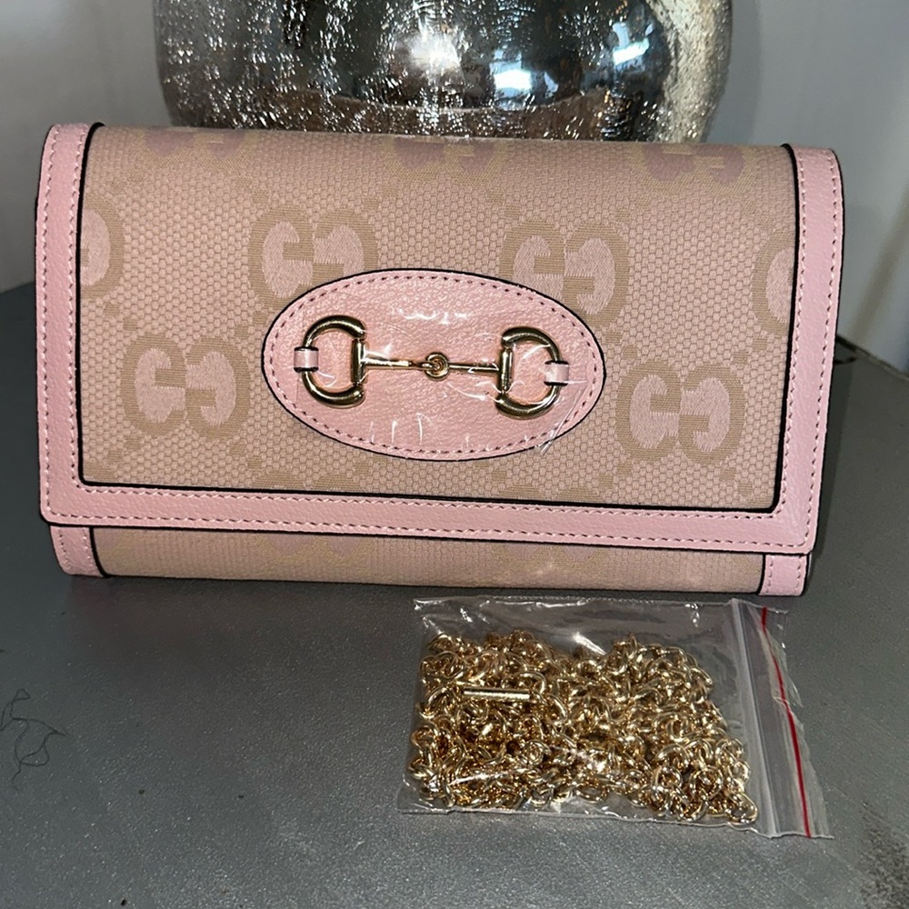Designer Horse-bit wallet on chain